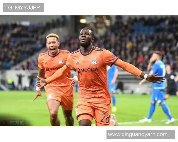 足球明星热衷的运动品牌揭秘他们的选择背后有哪些故事和原因